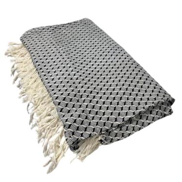 Imagem de Manta Colmeia para Sofá, Decorativa em Tear Artesanal, Marrom e Branco, Algodão, 255 x 225 cm, Protetor de Móveis com Padrão Geométrico (Preta)