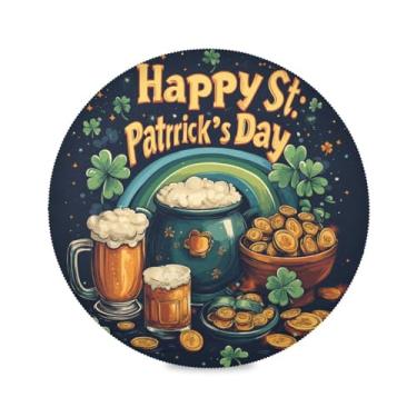 Imagem de Blueangle Jogo americano redondo de pote dourado do Dia de São Patrício, conjunto de 4 tapetes de mesa de poliéster, fácil de limpar, resistente ao calor, limpável, para mesa de jantar (560)