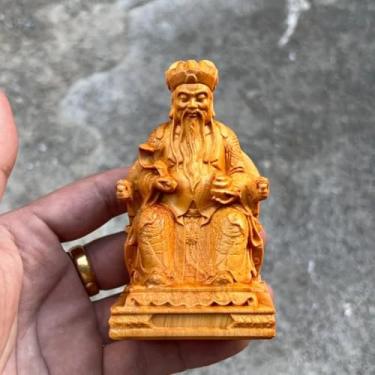 Imagem de FENNYYAR Estátua de Deus da Terra de madeira de cipreste esculpida à mão, 10 cm, Feng Shui para casa, sala de estar, escritório, decoração, enfeite de mesa