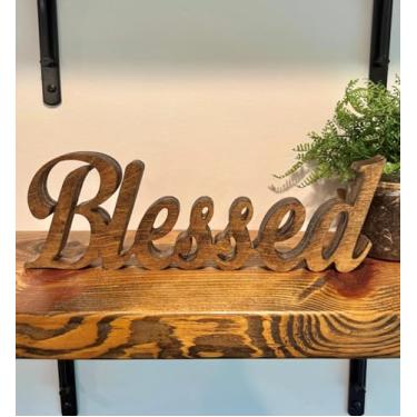 Imagem de Placa de mesa Blessed Letter Stunning, Blessed Standing Letreiro de mesa de madeira rústica para decoração de casa para casamento, formatura, chá de bebê, primeira comunhão, batizado