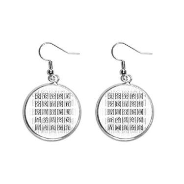 Imagem de Brinco feminino Awkward com pingente de orelha de personagem chinês