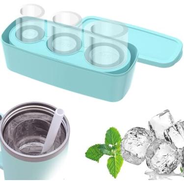 Imagem de Forma de Gelo Cilíndrica de Silicone com Tampa. Produz gelo grande que derrete mais devagar. Ideal para copos e garrafas térmicas tipo Stanley (900ml e 1200ml). Livre de BPA e fácil de desenformar.