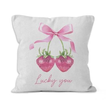 Imagem de VRW Capas de almofada de morango rosa 45,7 x 45,7 cm, coquete com laço rosa cereja morango Lucky You, capas de almofadas decorativas para quarto feminino, decoração de quarto infantil