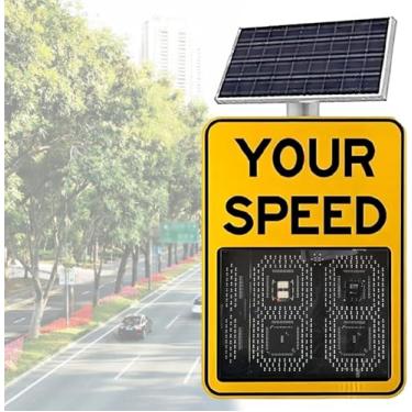 Imagem de Sinal de velocidade de radar alimentado por energia solar de 60 x 90 cm, tela de velocidade de 24 GHz, IP56 à prova d'água, alcance de detecção de 0-300 m, sinal de segurança de tráfego para rodovias