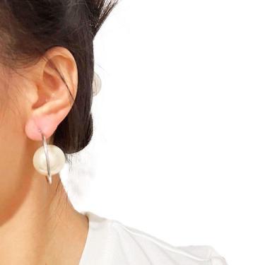 Imagem de Brinco Feminino Prateado Perola Grande Branca Luxo - anjo da mamãe, Pr