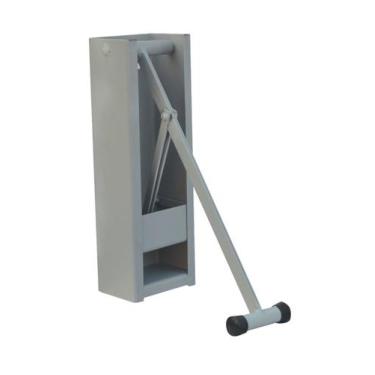 Imagem de Amassador de Latas Latão Latinha Até 473ml Manual Cinza - Ouro Minas