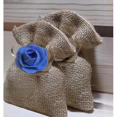 Imagem de Saquinhos de Juta lembrancinha com Rosa Azul e Fita de Cetim, 10 Unidades