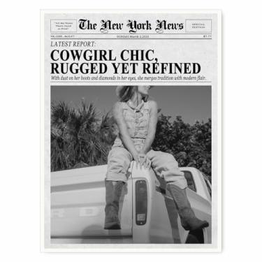 Imagem de Tela de jornal It Girl Trendy – Impressão de parede de carrinho de bar vintage para dormitório ou espaço de penteadeira, decoração inspirada na moda feminista - 28 x 35 cm pronta para pendurar (sem