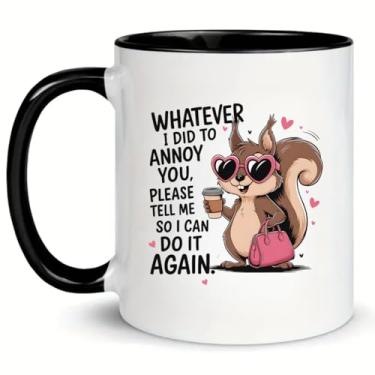 Imagem de MissDaisy - Caneca engraçada de esquilo 325 ml – Caneca de café fofa "Annoy You Again" com óculos de sol de coração e bolsa rosa, presente de humor para colegas de trabalho, amigos, namorada, caneca