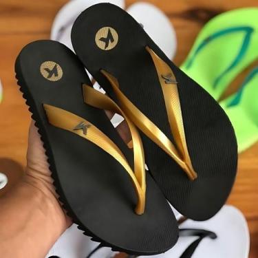 Imagem de Chinelo Sandália Lançamento Feminino 2024 - BrendaShoes, Preto dourado