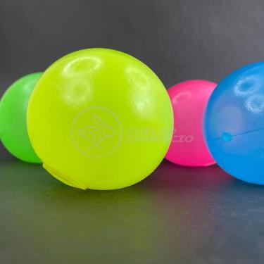 Imagem de Toy Bolinha Globble De Apertar Do Luminosa Fluorecente Gruda Teto E Parede