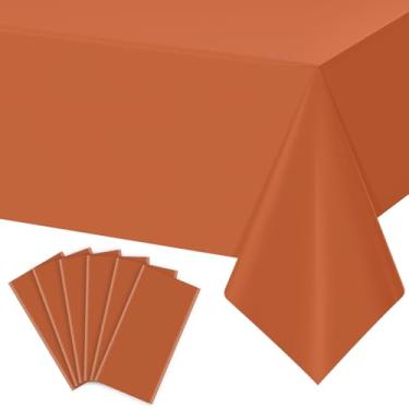 Imagem de YIDAKO 6 peças de toalhas de mesa laranja para mesas retangulares, toalha de mesa de plástico descartável, capa de mesa impermeável para outono de Ação de Graças, colheita, aniversários, casamentos