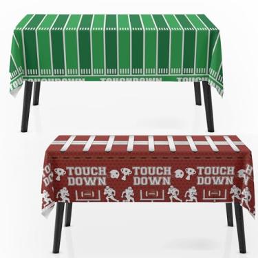 Imagem de Zharkoo Toalha de mesa de futebol de 137 × 272 cm, capa de mesa de plástico verde com bola de futebol, toalha de mesa descartável à prova d'água para festa de aniversário com tema esportivo, artigos