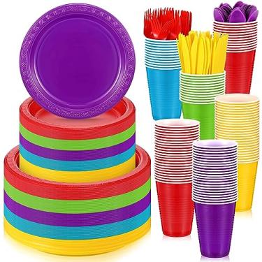 Imagem de Uiifan 300 peças de pratos e guardanapos de plástico multicolorido, conjunto de louça de plástico inclui 50 pratos de jantar, 50 pratos de aperitivo, 50 xícaras, 50 facas, 50 garfos e 50 colheres