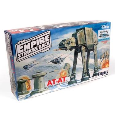 Imagem de MPC Star Wars: The Empire Strikes Back at - at 1: Kit de modelo escala 1000