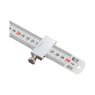 Imagem de Régua De Aço Para Carpinteiro De Metal Reforçado Com Escala Clara E Pr