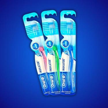Imagem de Escova Dental Indicator Clean Plus 30  Oral B - OralB