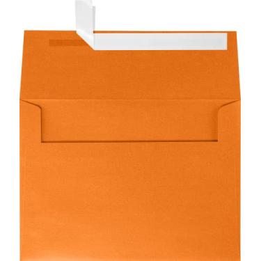Imagem de LUXPaper Envelopes de convite A4 para cartões de 10 x 15 kg em chama metálica, aba quadrada para impressão para convites, pacote com 50, tamanho do envelope 10,5 x 15,2 cm (laranja)