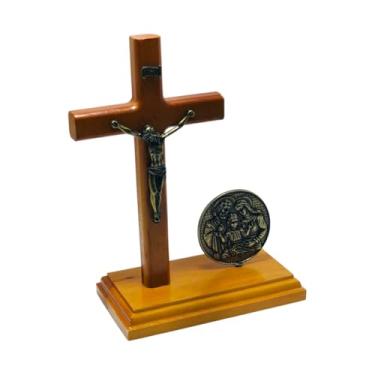 Imagem de Crucifixo de Mesa com Medalha Sagrada Família 20 cm