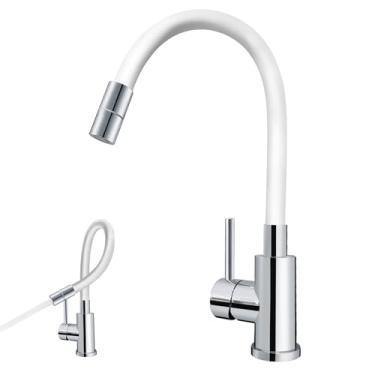 Imagem de Torneira de cozinha pulverizador de silicone flexível alça única torneira de pia de cozinha com giro 360 para casas de fazenda, trailer, lavanderia utilitária, ao ar livre (branco e cromado)
