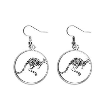 Imagem de Brinco de prata com ilustração de esqueleto Canguru sabor Austrália, joia feminina