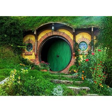 Imagem de Loccor 1,8 x 1,2 m Tecido Hobbit Cavernas Pano de Fundo Fantasia Hobbit Living House Rural Cabine Verde Fotografia Anel de Fundo Lorde Fãs Hobbit Tema Decorações de Festa Crianças Adultos Adereços de