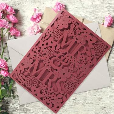 Imagem de Cartão de casamento personalizado 3 peças para casais amantes, cartão de felicitações de casamento para noiva e noivo com design de corte a laser