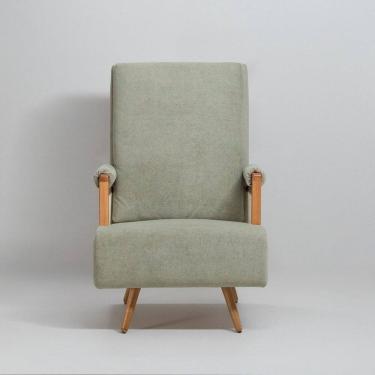 Imagem de Poltrona de Amamentação Pés Madeira Mila Verde