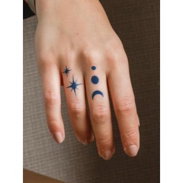 Imagem de Tatuagem de suco de ervas semipermanente linha simples vintage floral símbolo da fase da lua padrão pequeno duradouro não reflexivo dedo orelha braço pulso pescoço pescoço corpo tatuagem adesivo 1