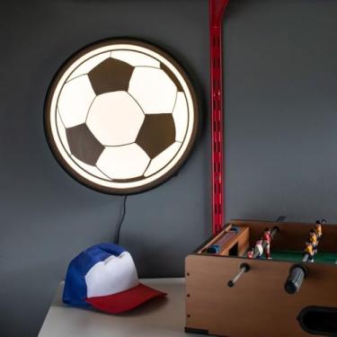 Imagem de Luminária de Parede Decorativa, Tema Bola de Futebol, para Iluminação Interior