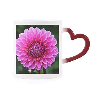 Imagem de Caneca de grés rosa com lindas folhas verdes sensível ao calor e muda de cor vermelha