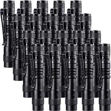 Imagem de Beieverluck Pacote com 20 lanternas de caneta, mini lanterna pequena com clipe à prova d'água com bolso de LED para acampamento, inspeção, trabalho e emergência