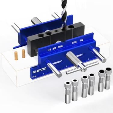 Imagem de BLEKOO Kit de gabarito de cavilhagem autocentralizado, gabarito de broca para furos retos conjunto de marceneiro de biscoito com 6 buchas de guia de broca, guia de perfuração de largura ajustável para ferramenta elétrica acessórios (azul)