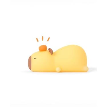 Imagem de Luminária de Mesa Infantil em Silicone, Capivara Amarelo, Luz Noturna LED, Formato Deitada
