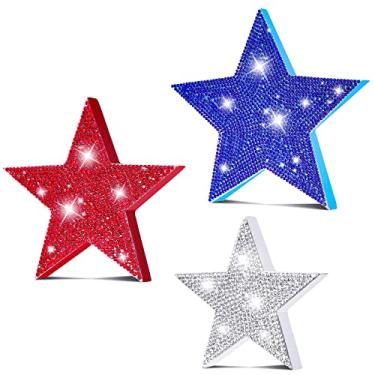 Imagem de 3 peças 4 de julho placas de estrelas de madeira decoração de mesa de dia da independência, recorte de estrela de bloco independente com decoração de strass para sala de estar mesa de jantar decorações do dia da memória