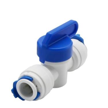 Imagem de Encaixe de mangueira de conexão rápida - 1/10.2 cm 3/20.3 cm macho para fêmea de 1/5.1 cm reversível com válvula de esfera (3/8-3/8)