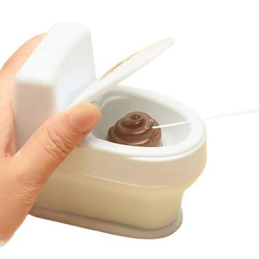 Imagem de Brinquedo De Pegadinha Com Spray De Cocô, Mini Pulverizador De Simulaç