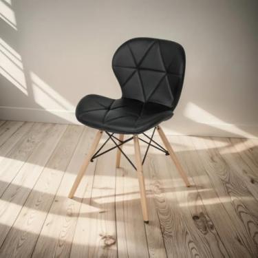 Imagem de Cadeira de Escritório com Rodízios e Assento Estofado – Base em Madeira e Metal para Home Office e Estudo (Preto Pés de Madeira)