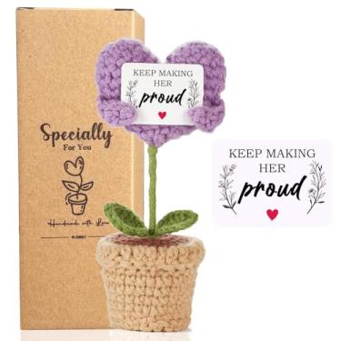 Imagem de VLOMOT Presentes de simpatia para a perda da mãe - crochê positivo com cartão de aquecimento do coração - Presente memorial Keep Making Her Proud - Presente de luto para perda de mãe, avó ou ente