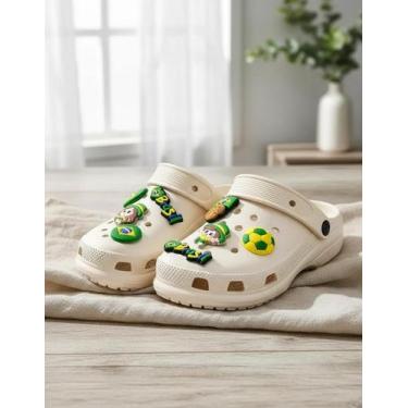 Imagem de Kit Pins Bottons Copa Mundo Brasil Futebol Bandeira Seleção - GRYPH, V