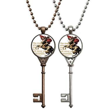 Imagem de OFFbb-USA Colar com chave de guerra napoleônica da Europa para decoração de casais