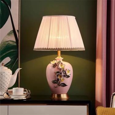 Imagem de Luminária de mesa contemporânea de luxo em cerâmica com LED, estilo retrô americano, perfeita para decoração de sala de estar, quarto, escritório, casa de campo ou hotel (Estilo 24)