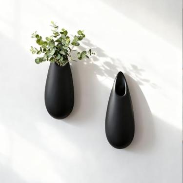Imagem de DOCFLVAS Vaso de cerâmica escultural de parede — Pacote com 2 vasos de arandela pretos | Transforme flores em arte — Arandela decorativa de cerâmica para exibição de haste única