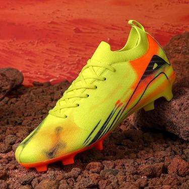 Imagem de Botas de Futebol Ultraleves Masculinas FG - Chuteiras para Treinamento