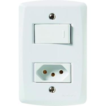 Imagem de Conjunto 4x2 com 1 Interruptor Simples 10 A 250 V e 1 Tomada 2P+T 20 A