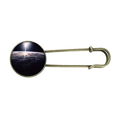 Imagem de Broche de metal retrô aéreo com estrela misteriosa do universo