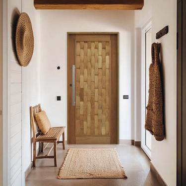 Imagem de Porta Couro em Pé Batente 14 Puxador Barra Chata 80 CM 82 X 210 Direito Rodam