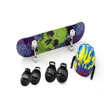 Imagem de Kit Skate Infantil Montado Skateboard Iniciante Completo Capacete Cria