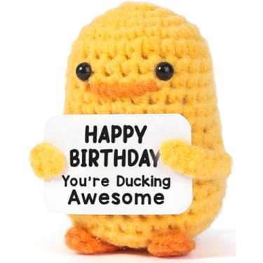 Imagem de Presentes de feliz aniversário para mulheres - Pato engraçado de crochê com cartão de feliz aniversário - presente exclusivo para mulheres, melhores amigas, colegas de trabalho autocuidado