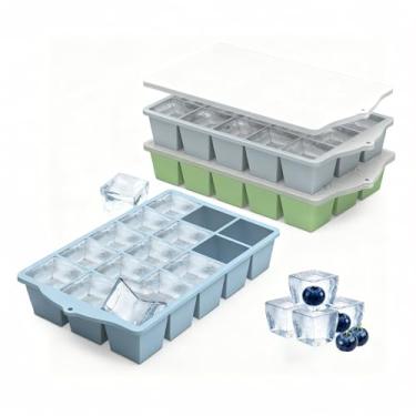 Imagem de Bandejas de gelo para freezer, 2 unidades de bandeja de gelo slicone de liberação fácil com tampa, molde de gelo flexível empilhável sem BPA, 15 cubos de gelo quadrados reutilizáveis para uísque